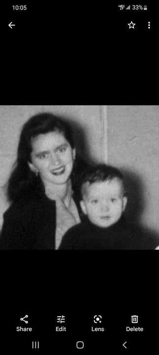 Catherine Wynne - Photo 3