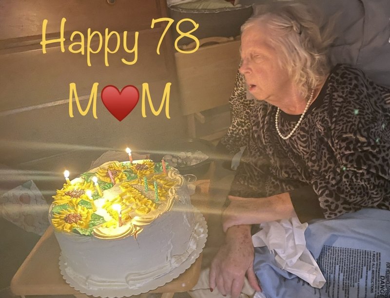 Mary Evelyn Sosbe - Photo 2