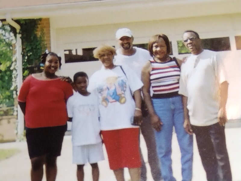 Sam Ella Brantley - Photo 5