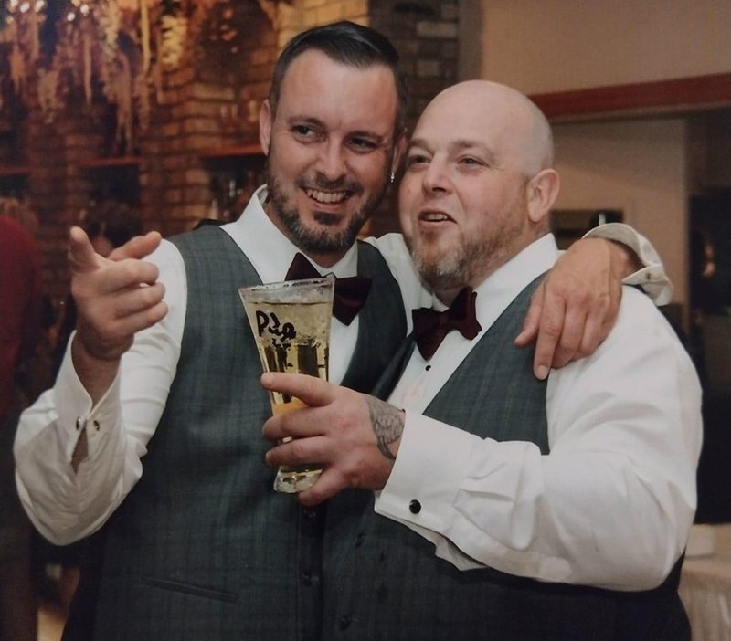 Robert Hershal Holt - Photo 2