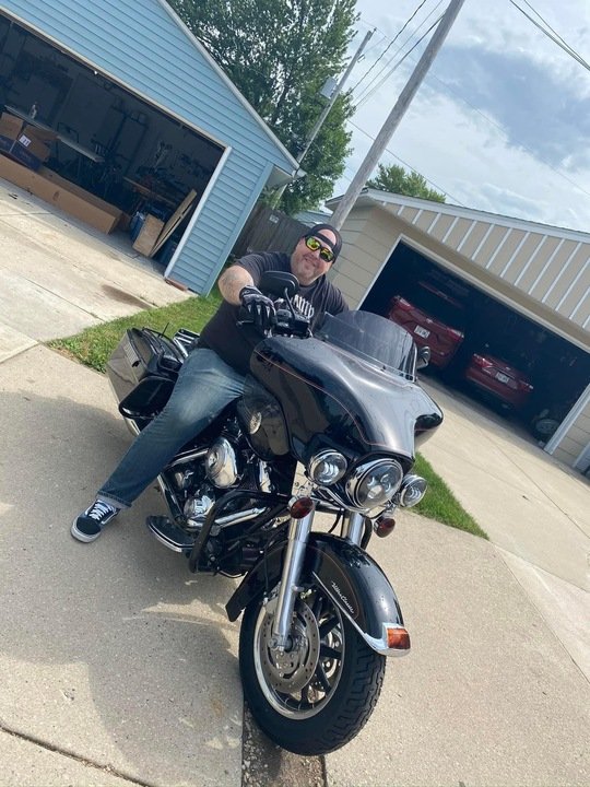 Robert Hershal Holt - Photo 16