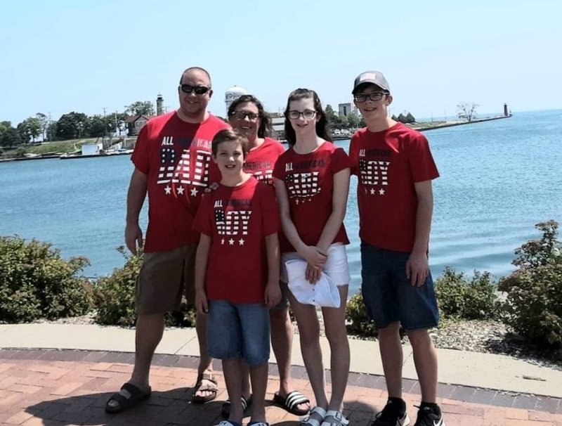 Angela Veinot - Photo 7