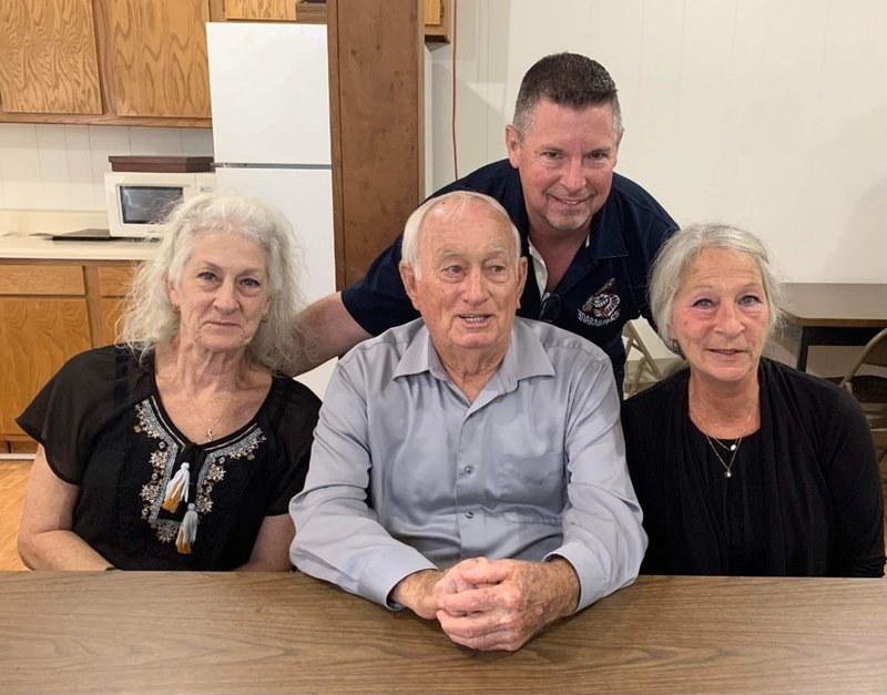 Margret Carolyn Schmitz - Photo 8