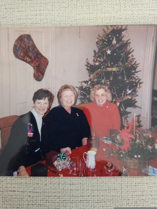 Margret Carolyn Schmitz - Photo 15