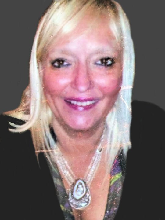 Victoria Lynette Hart