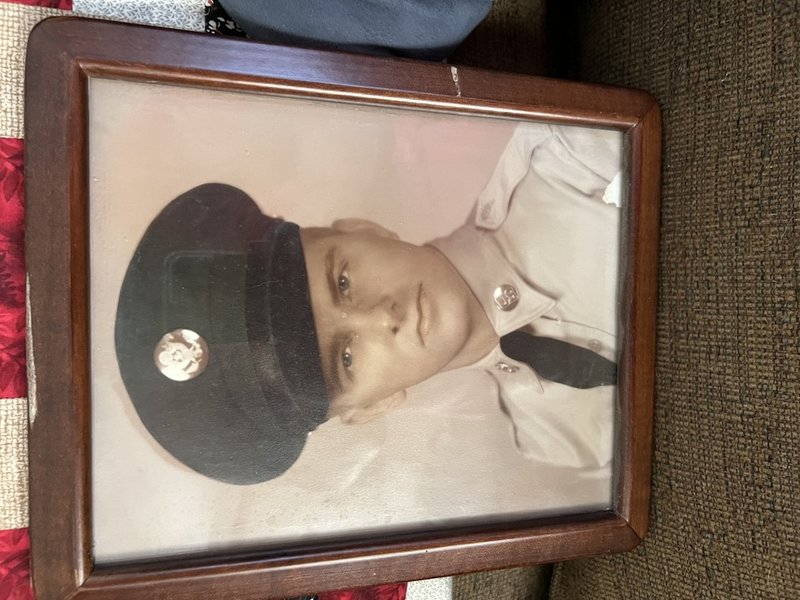 Michael J. Smith - Photo 3