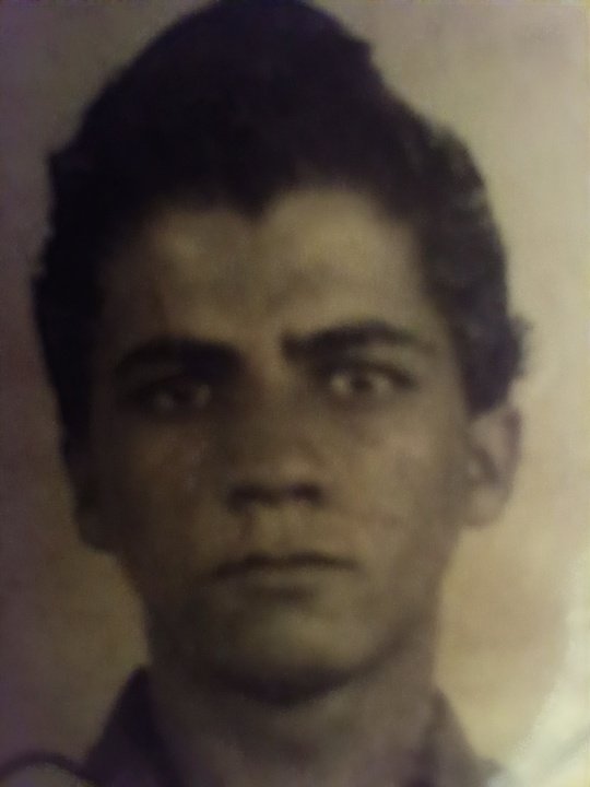 Ernest Simas - Photo 11