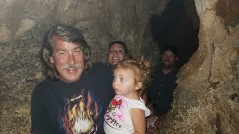 Martin G. Lucas - Photo 11