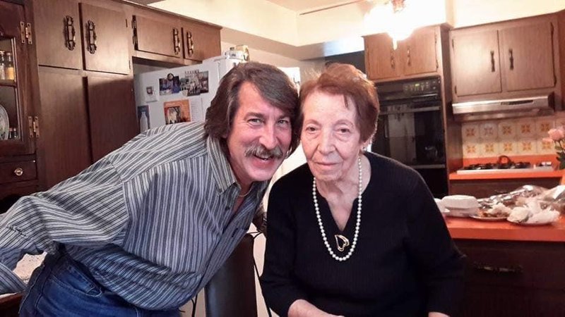 Martin G. Lucas - Photo 26