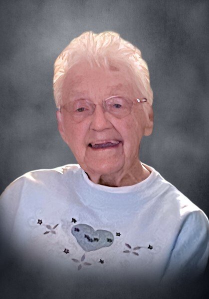 Marlene M Hubbard - Photo 2