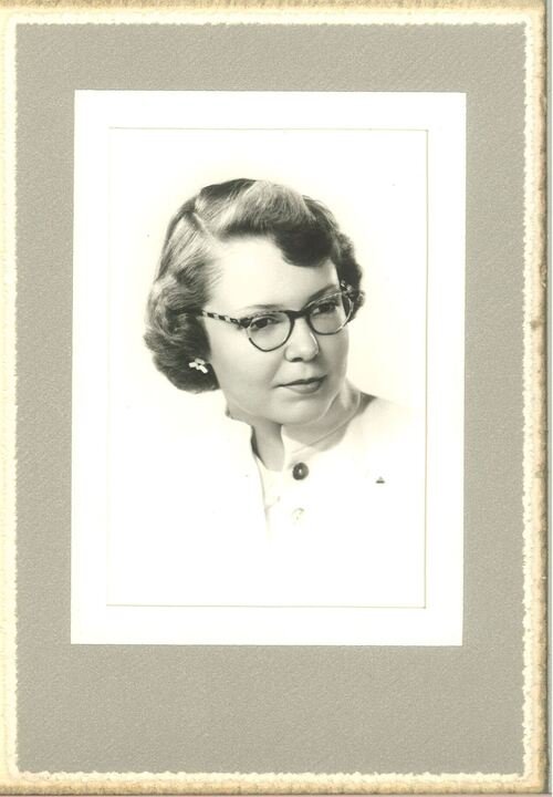 Karen C. Despin - Photo 116