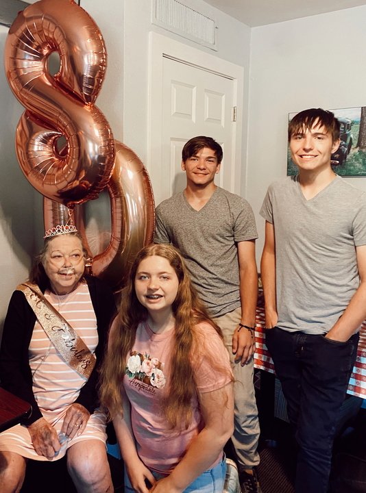 Sue Ellen Ide - Photo 10