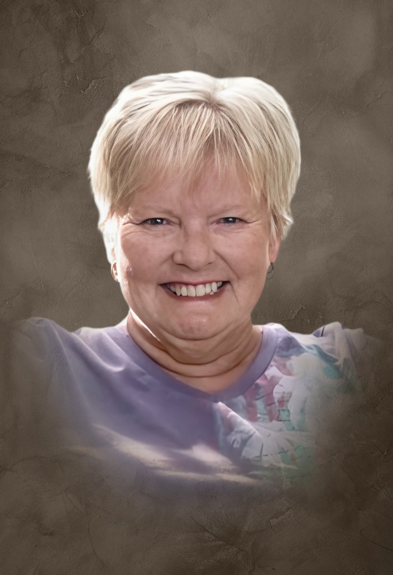 Jeanette Novak - Photo 2