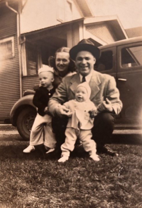 Larry J. Albertson - Photo 6