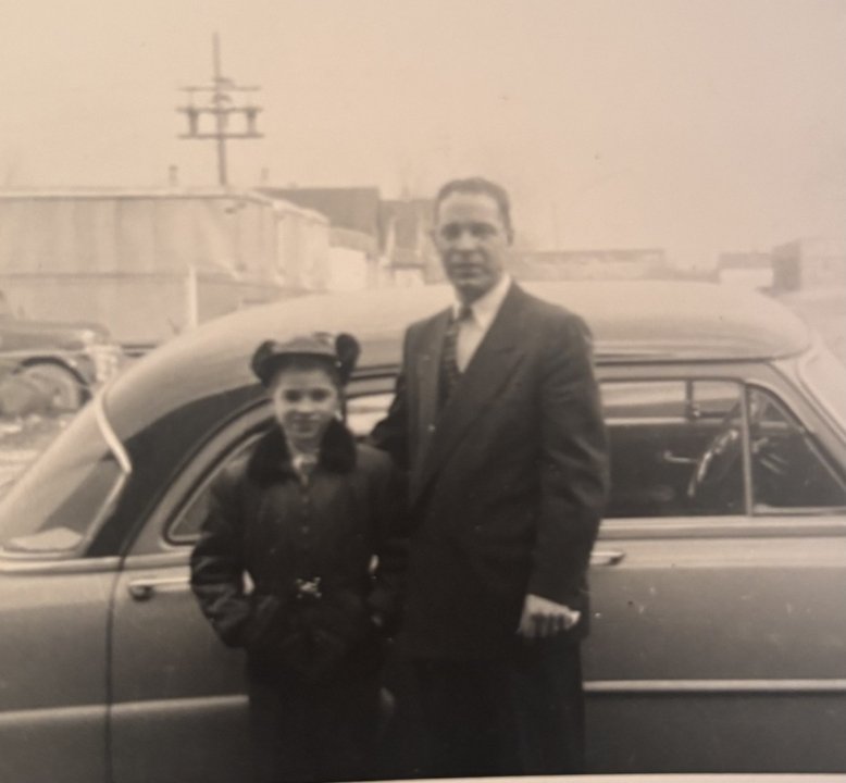 Larry J. Albertson - Photo 12