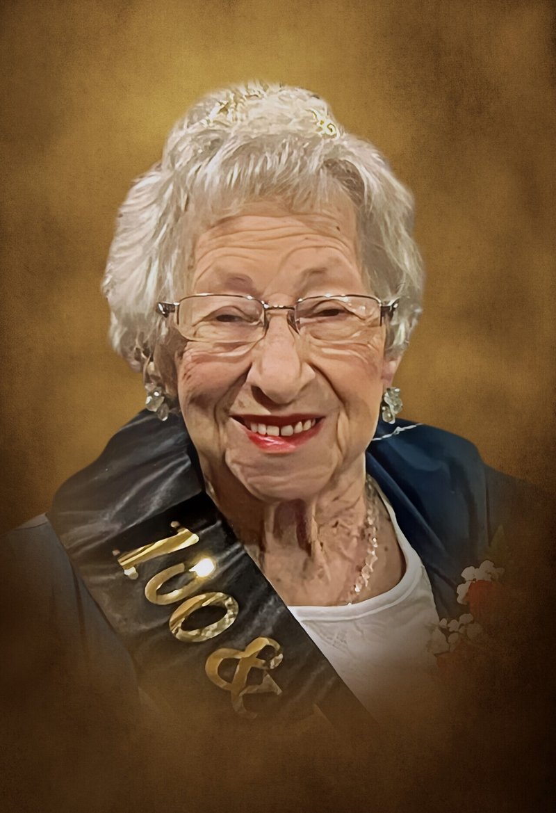 Gloria Putrow - Photo 2